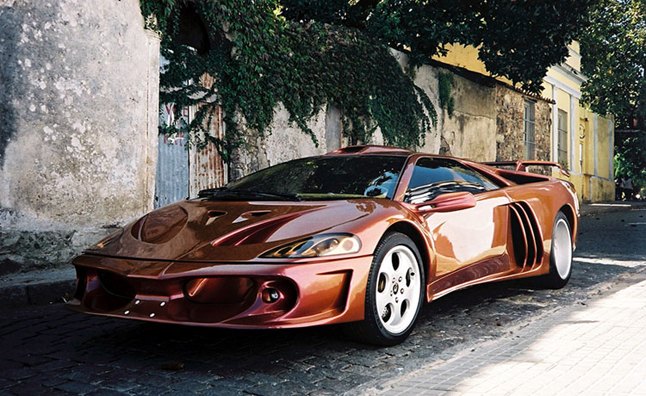 Meksikos automobilių gamintojas kurs „Lambo“ pagrindu sukurtą superautomobilį