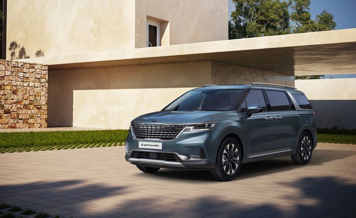 „Kia Sedona“ demonstruoja atlošiamas „atpalaiduojančias“ sėdynes ir naują, švarią išvaizdą